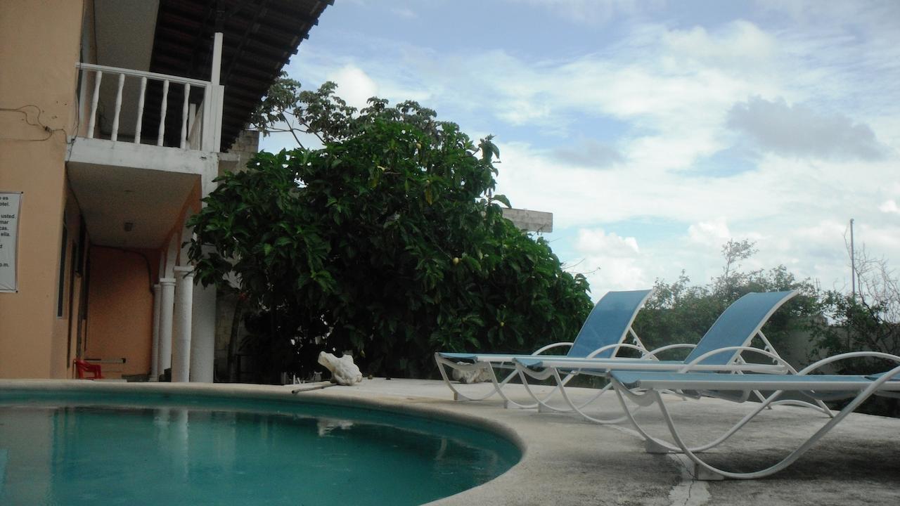 Hotel Cuarto Camino Playa Del Carmen Esterno foto
